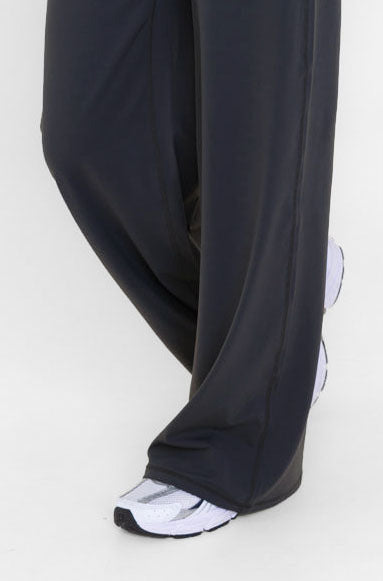 Essential Straight Leg Legging - Graphite