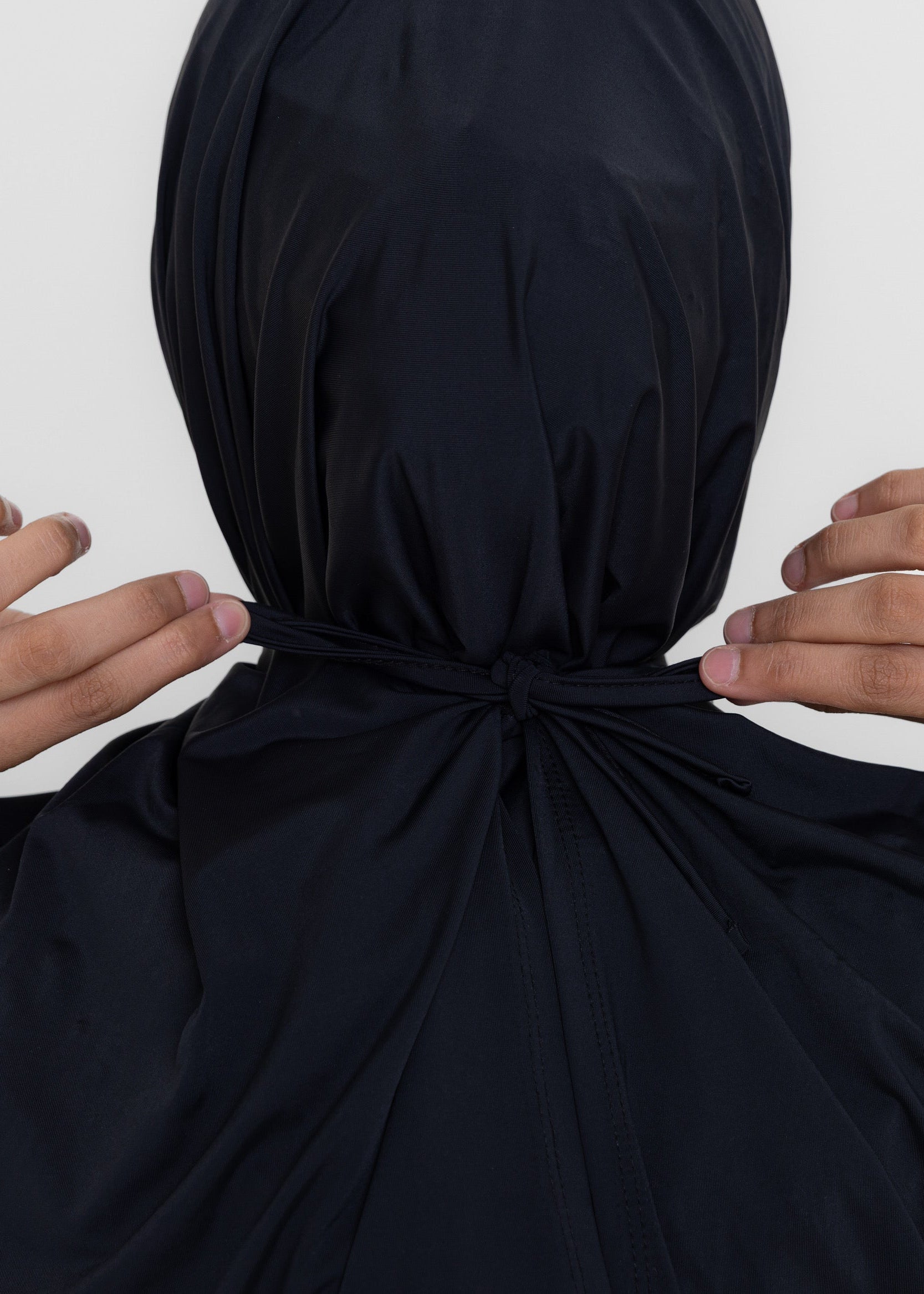 Active Motion Hijab - Black