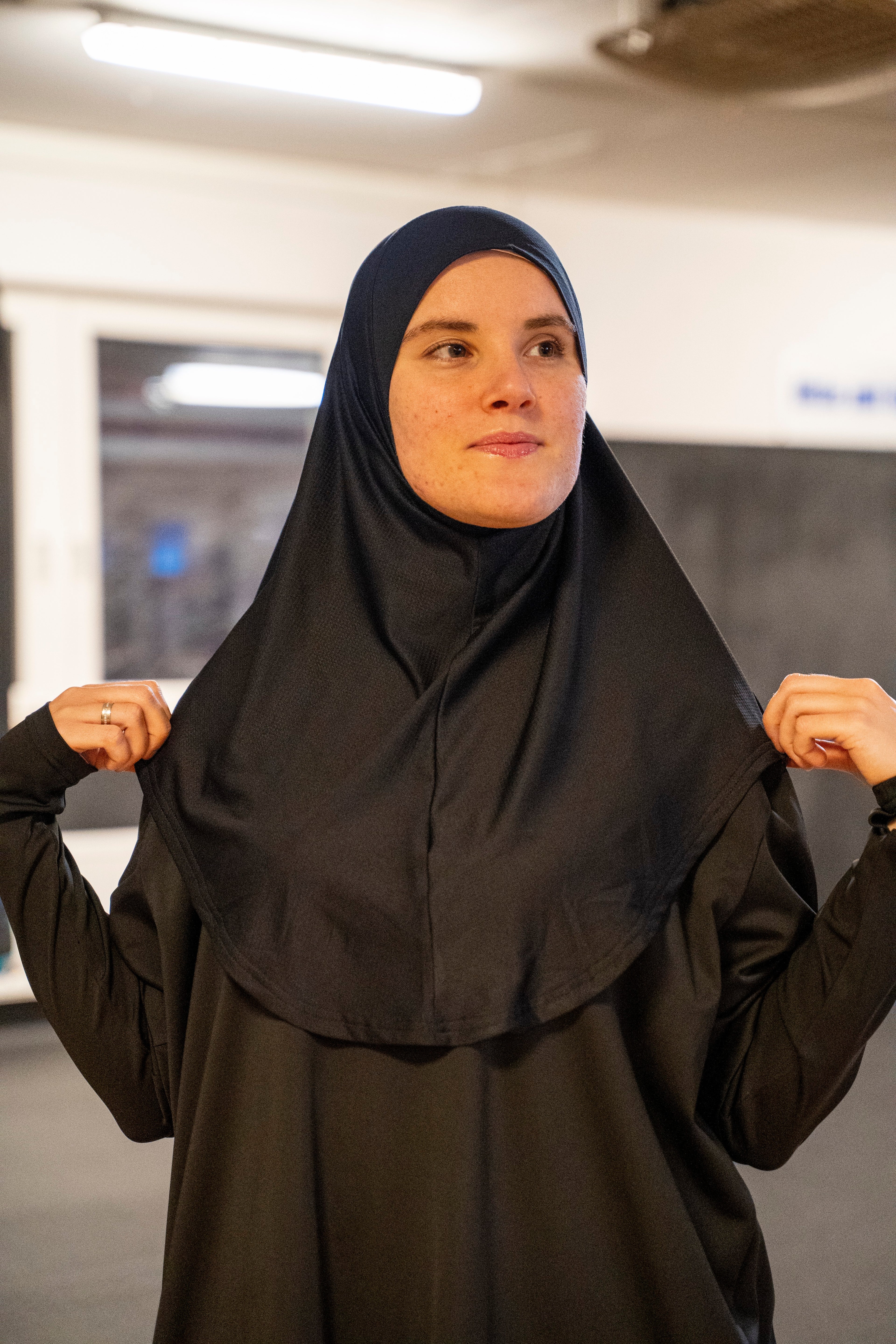 ACTIVE EASE HIJAB BLACK