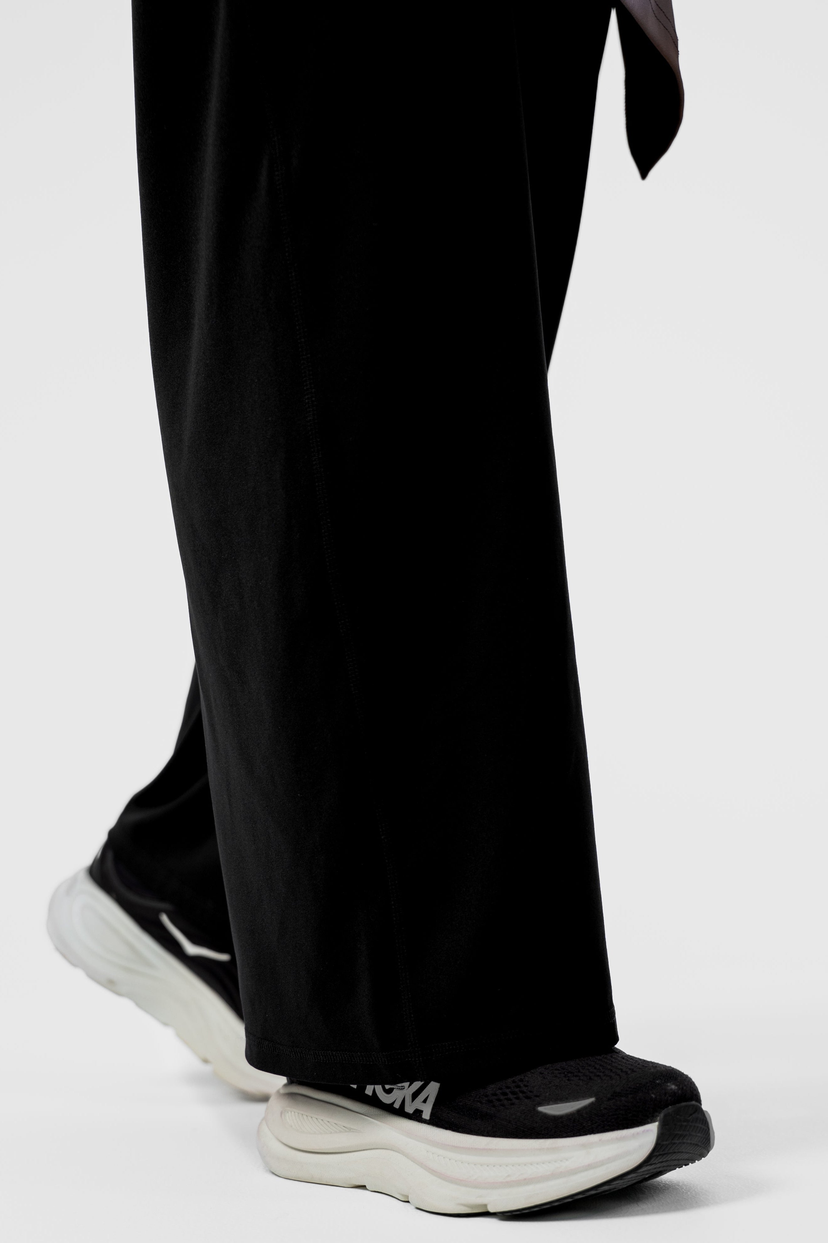 Straight Leg Legging - Black