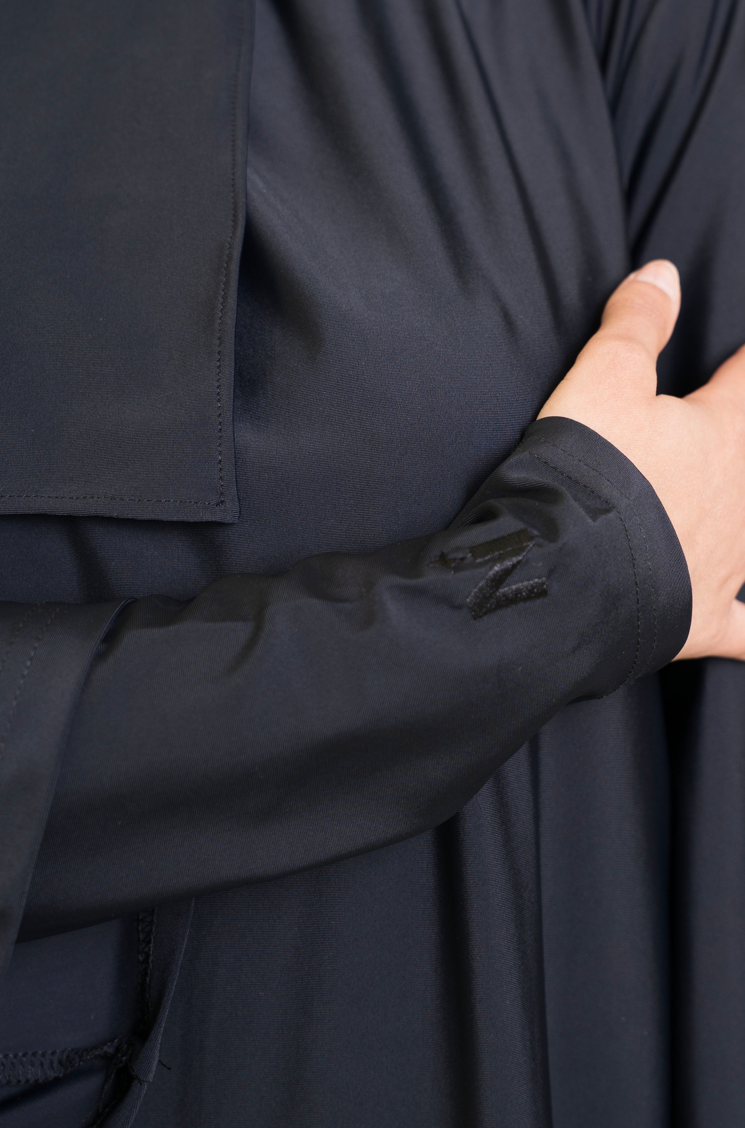 Vela Burkini - Black (PRE-ORDER • Ships from 15/06)