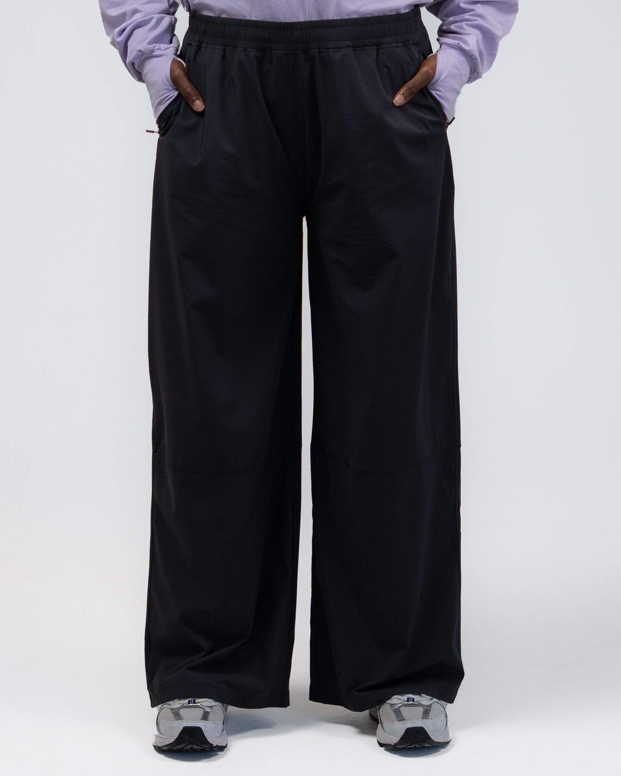 Wide Cover Jogger - Black