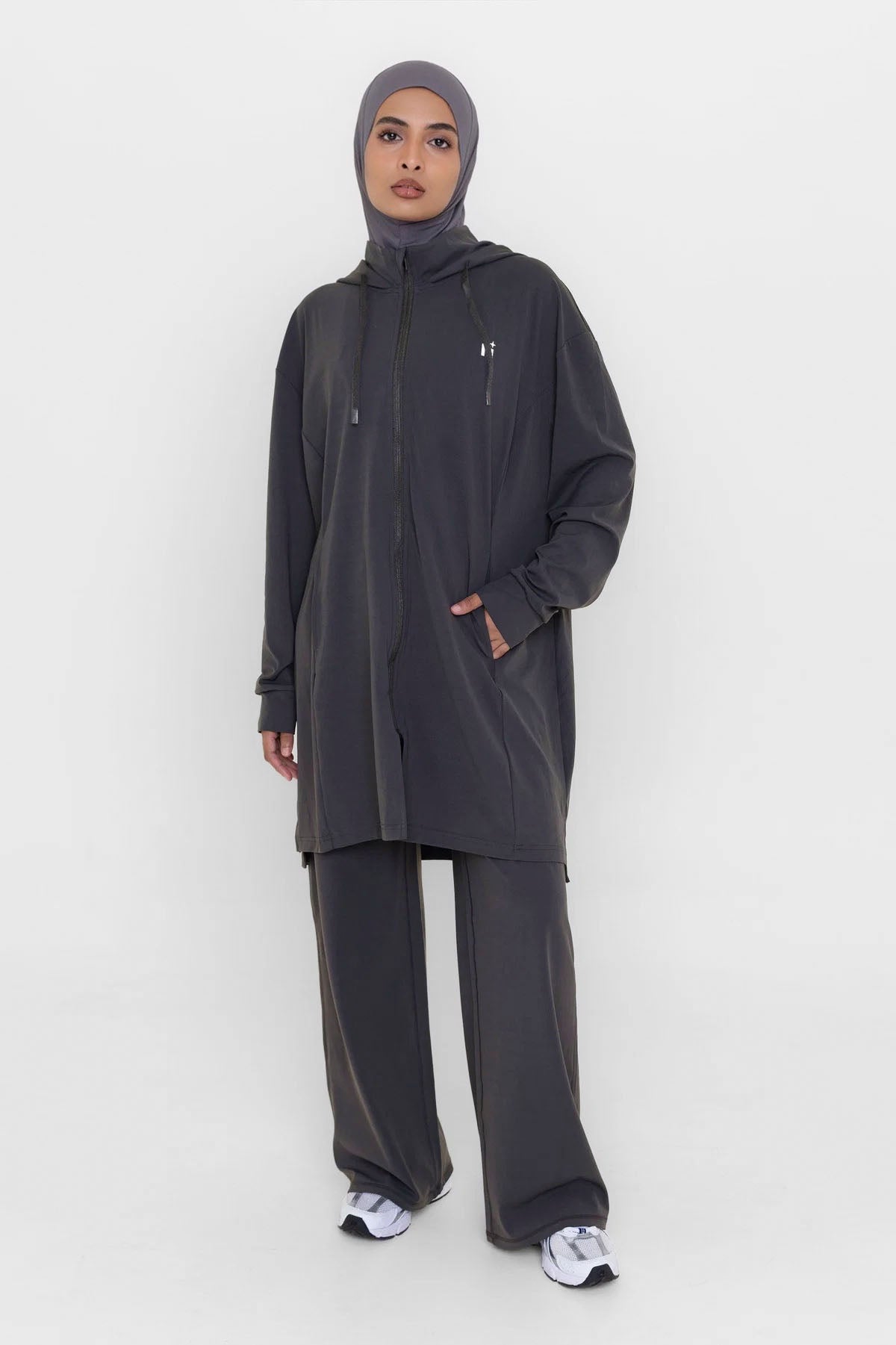 Essential Zip Jacket - Graphite