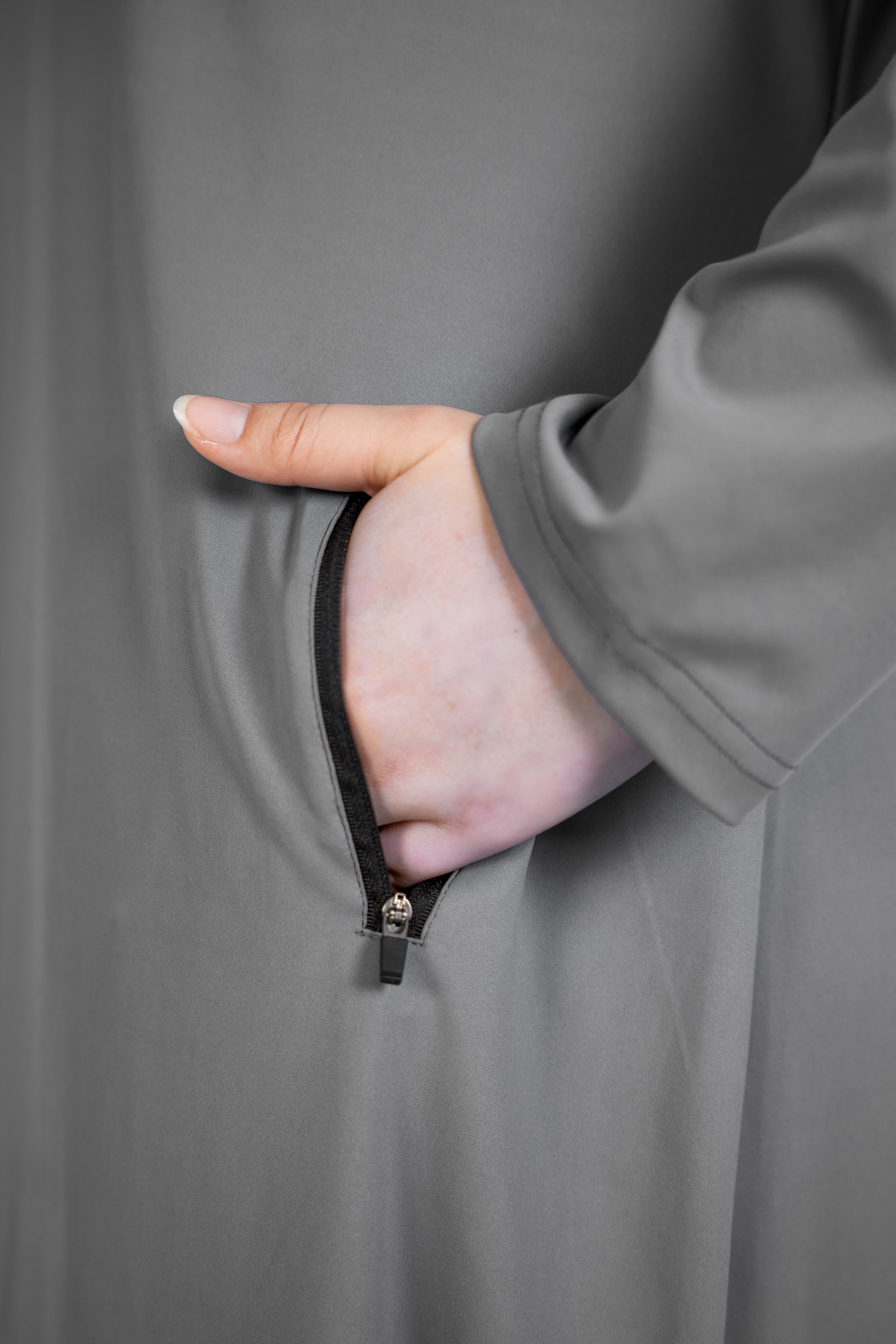 Sport Abaya - Iron