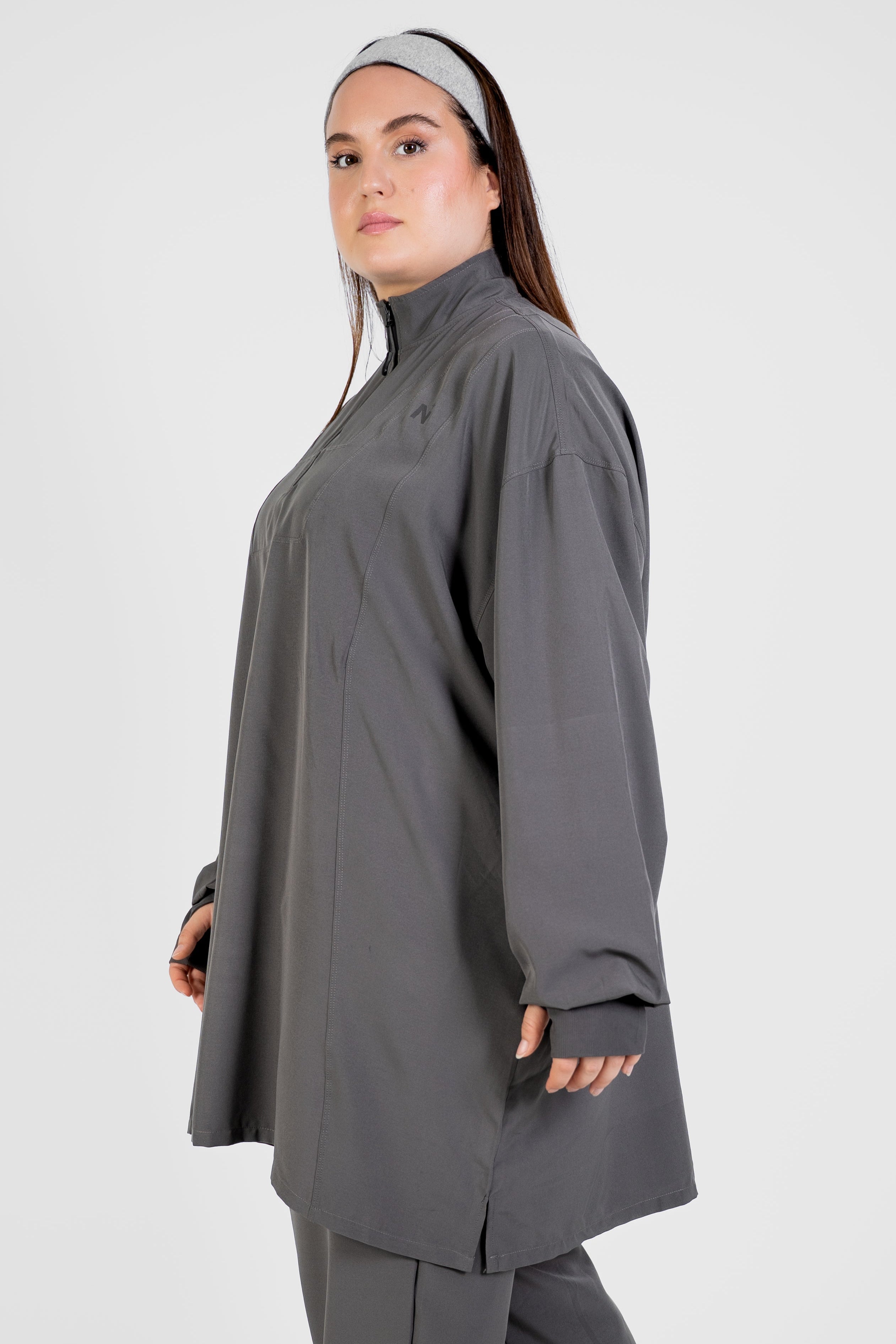 LIGHT WEIGHT ACTIVE TOP -  DARK GREY