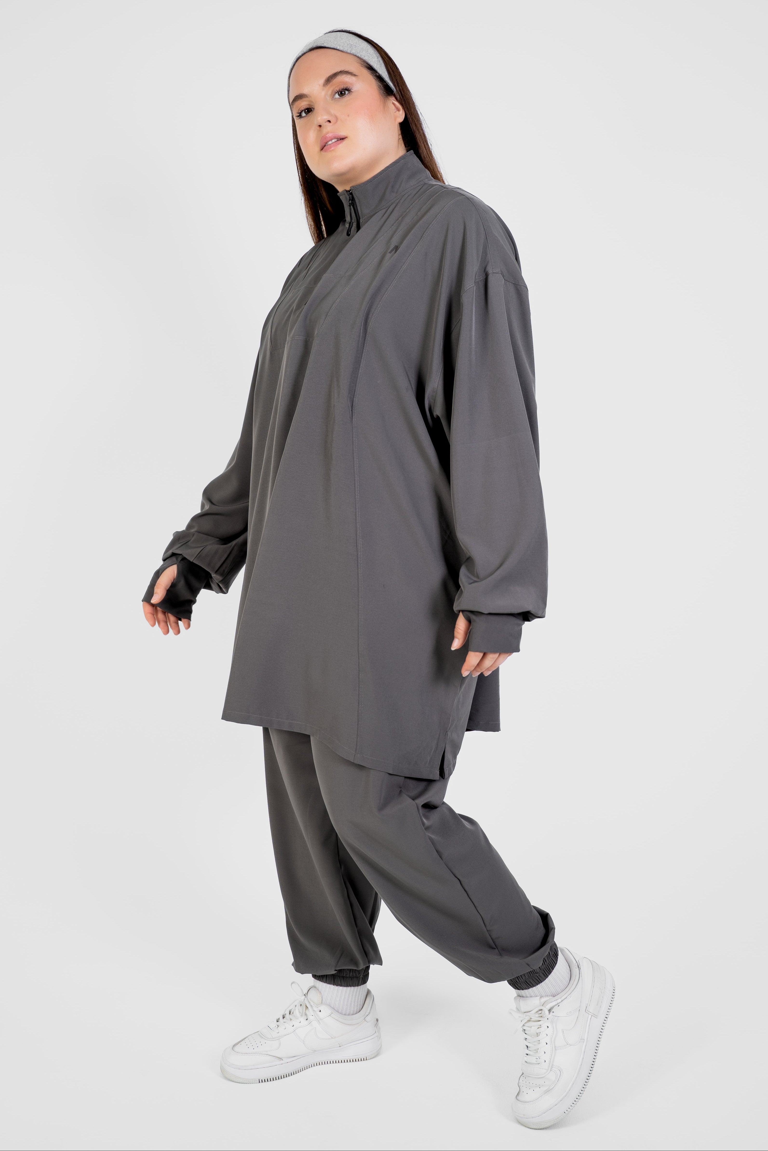 LIGHT WEIGHT JOGGER - DARK GREY