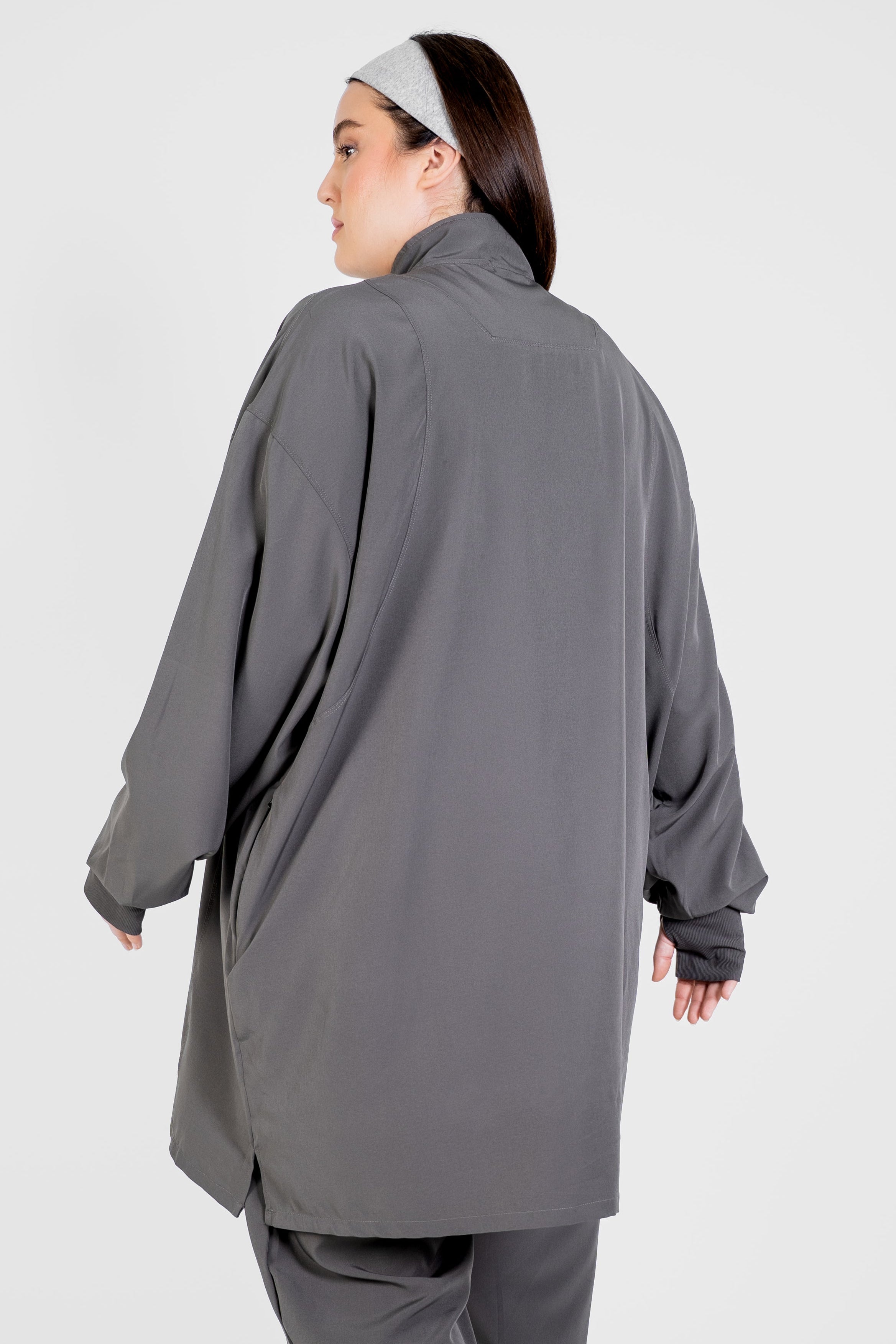 LIGHT WEIGHT ACTIVE TOP -  DARK GREY