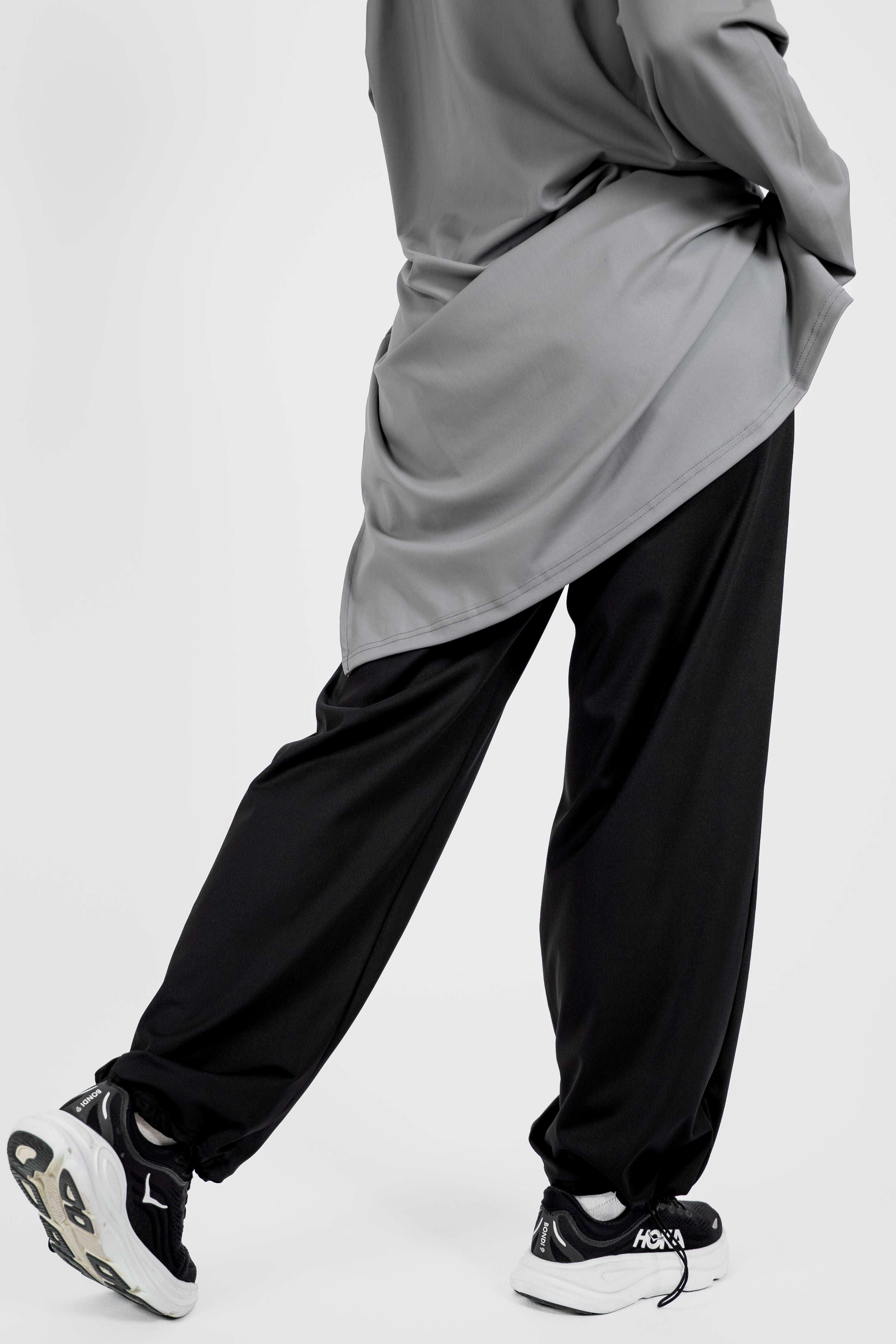 Wide Pull Jogger - Black